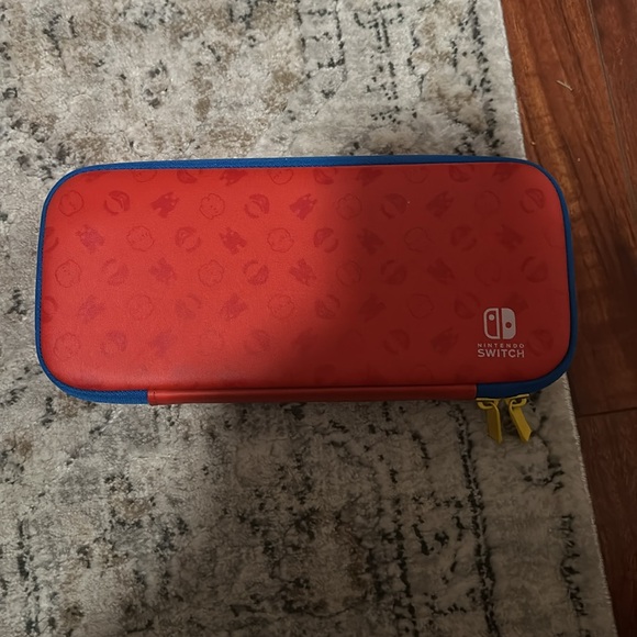 Nintendo switch case - Picture 2 of 2